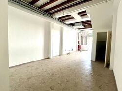 Desker Road Conservation Area (D8), Retail #557752541